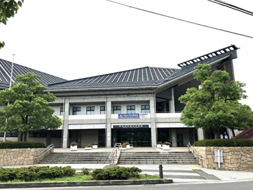 岸和田総合体育館